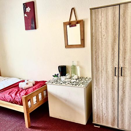 The Coach House Inn Moycullen Extérieur photo