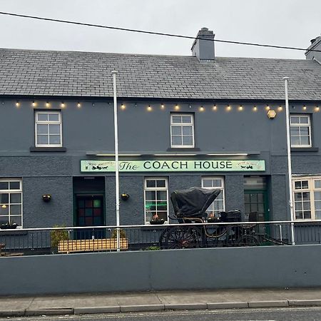 The Coach House Inn Moycullen Extérieur photo