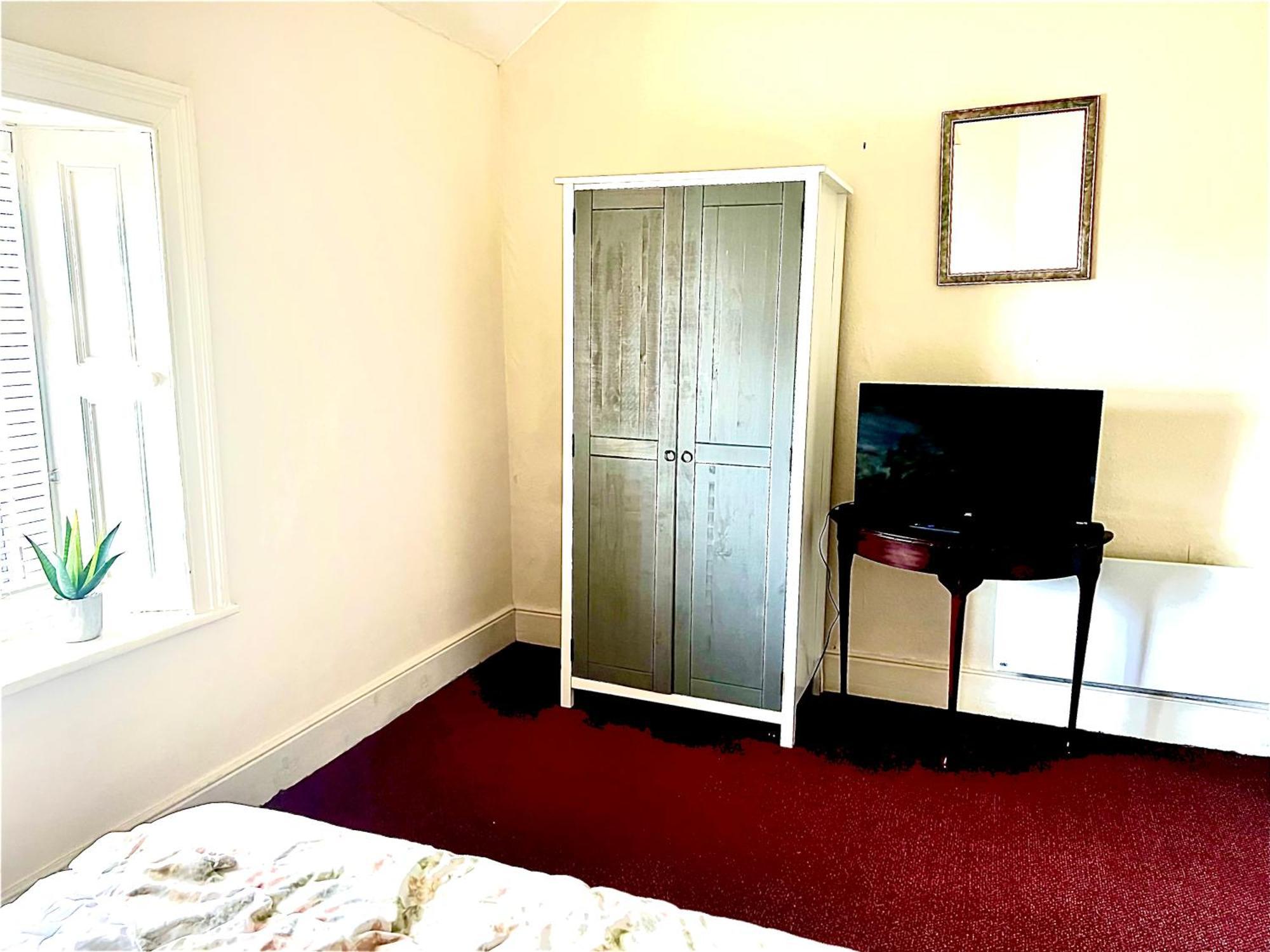 The Coach House Inn Moycullen Extérieur photo